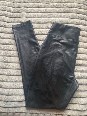 BBJ Los Angeles Faux Leather Leggings Black Size Medium